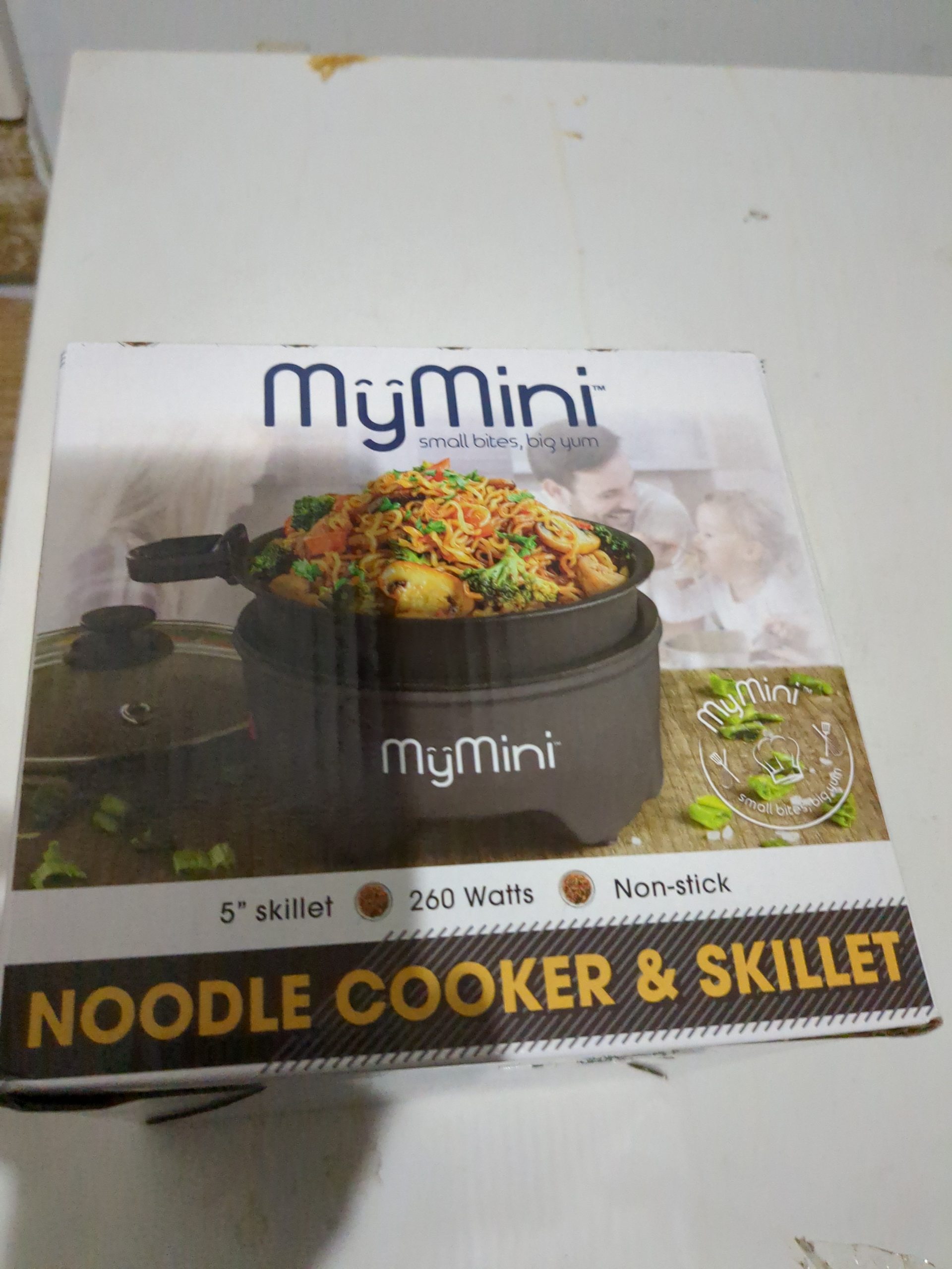 My Mini Noodle Cooker And Skillet NIB