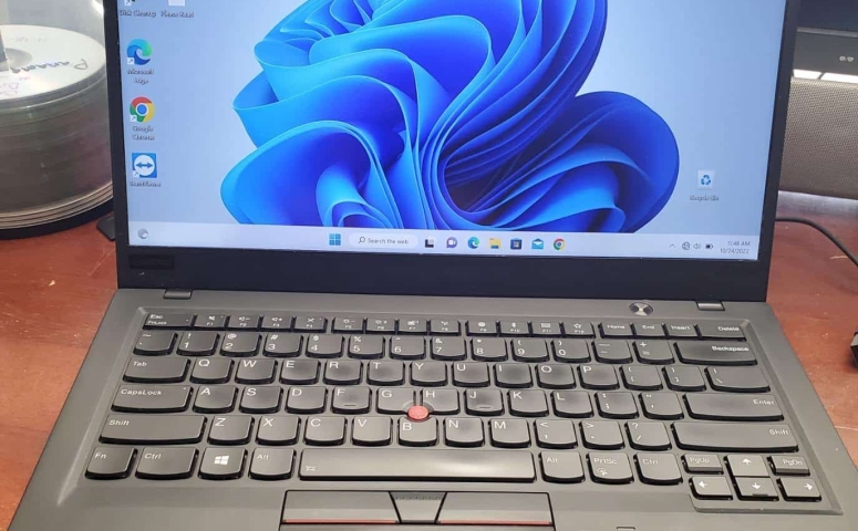 Lenovo X1 Carbon 6th Gen – (Windows 11/MS office 2019) Laptop