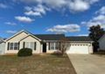 3 Bedroom 2 Bath Home Close to Downtown Greer