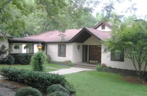 Exceptional Large Apartment