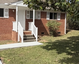 Renovated 3-Bedroom Home Near BJU – Spacious Yard & New Floors!